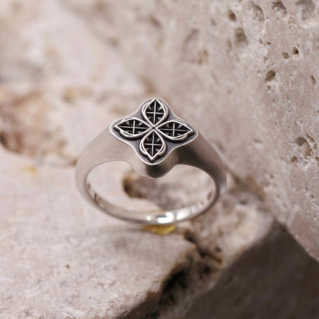 Free Identity Ring