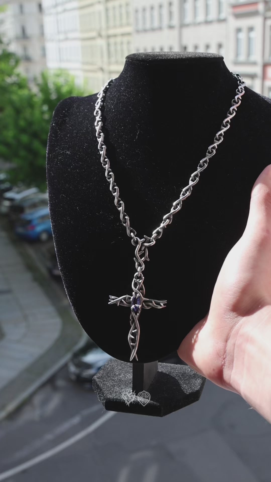 Sinners Chain